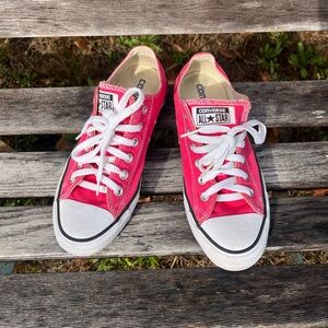 Converse Women's Fuchsia All Star Sneakers Size 8